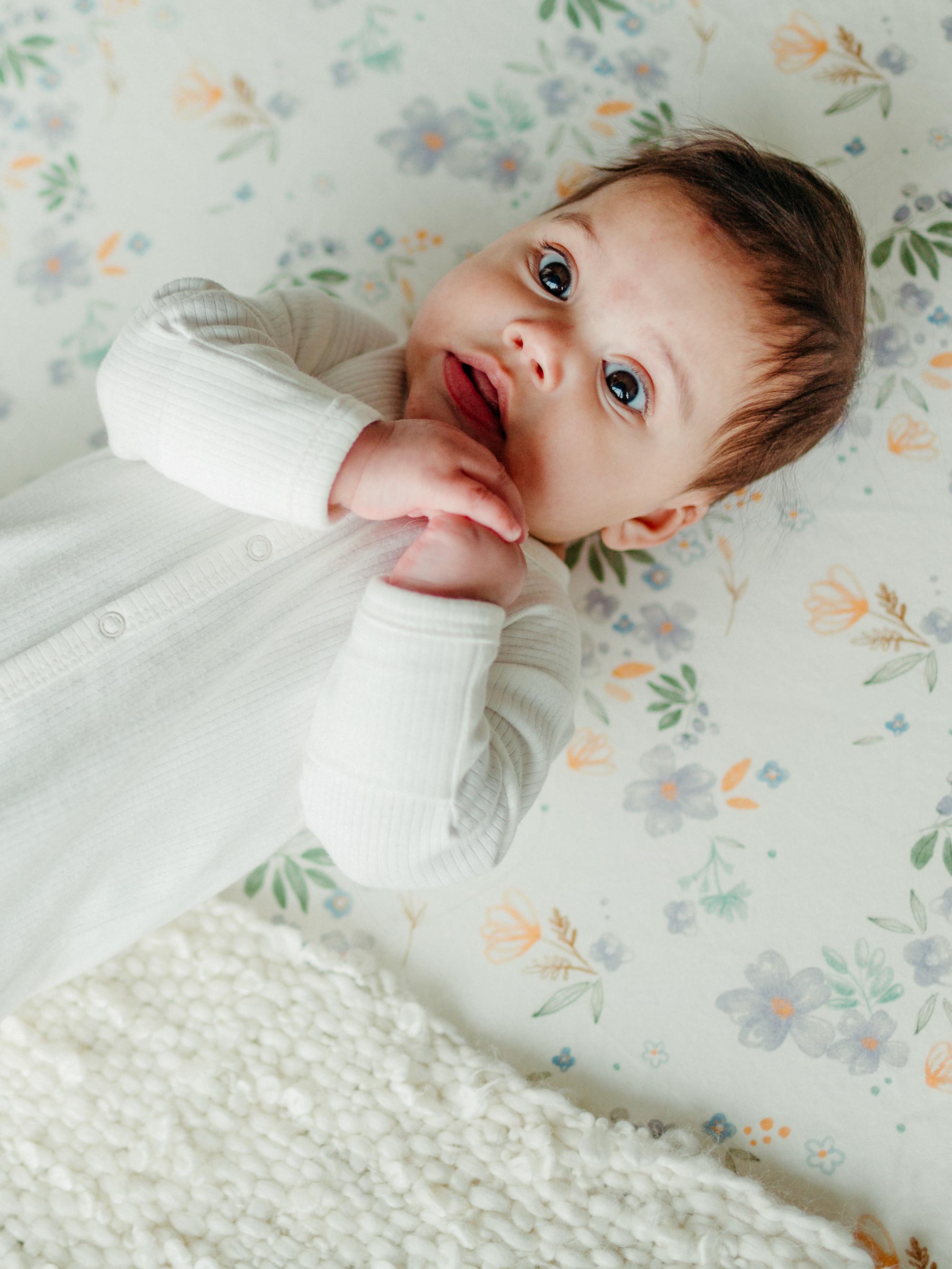 Crib Sheet - Modern Daisy