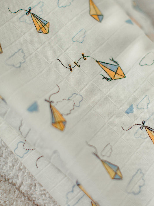 Muslin Swaddle Blanket - Kites